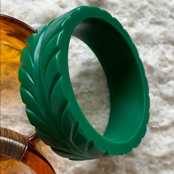 Bangle bracelets - Picture 2 of 4